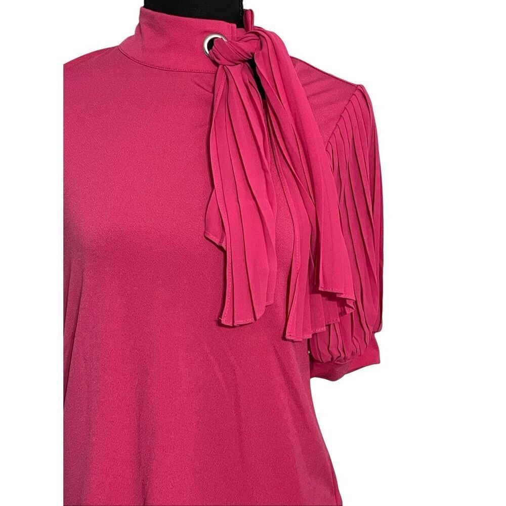 Cable and Gauge Women’s S/S Blouse - Picture 3 of 15